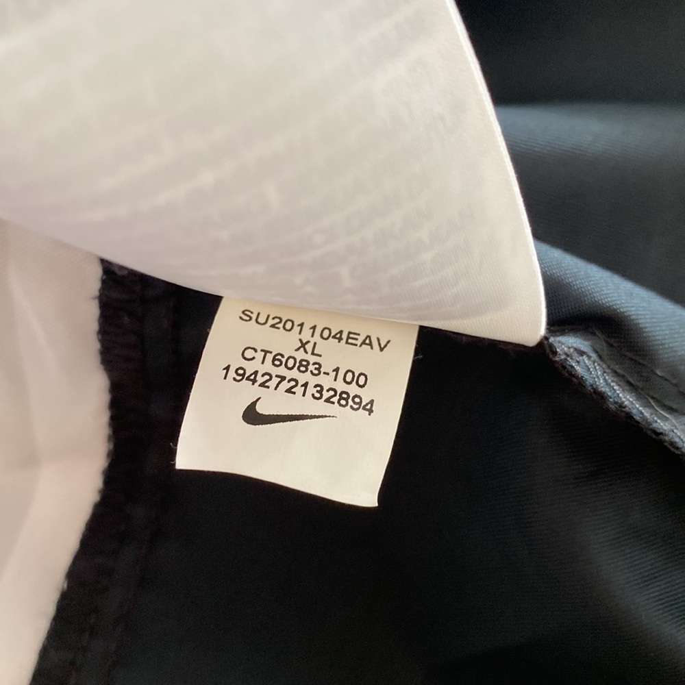 ❤️ NIKE - Ladies Windbreaker ❤️ - Picture 12 of 14